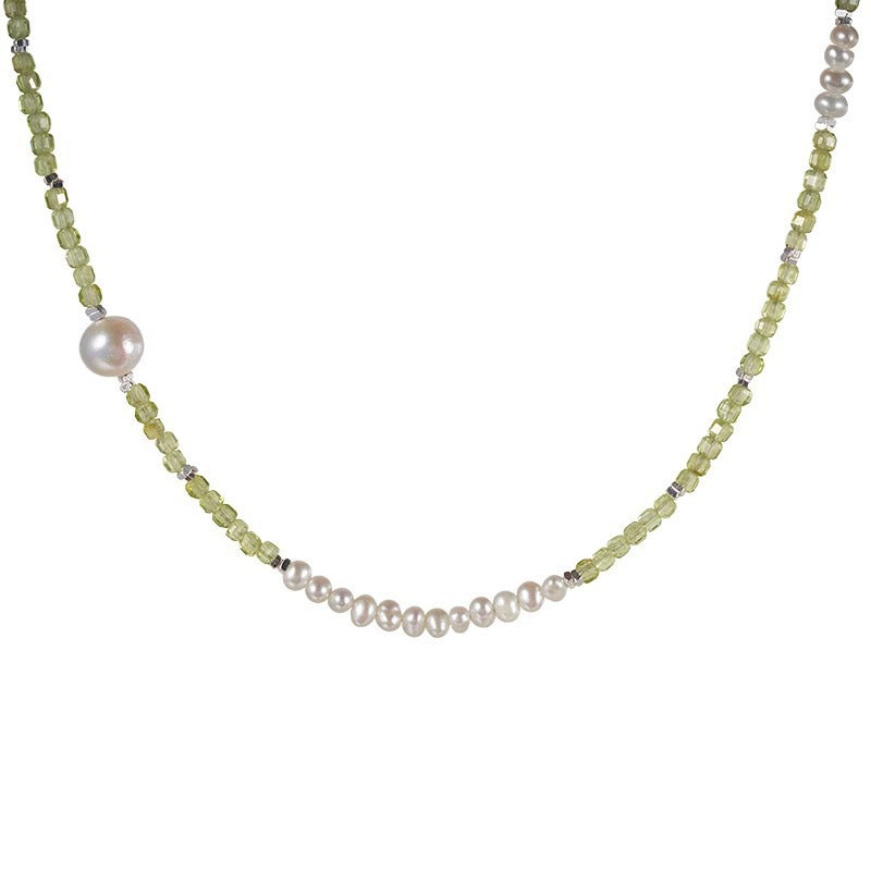 Peridot-look bead and freshwater pearl bracelet