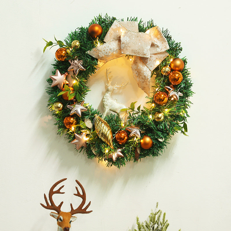 Christmas wreath set product photo for wall display