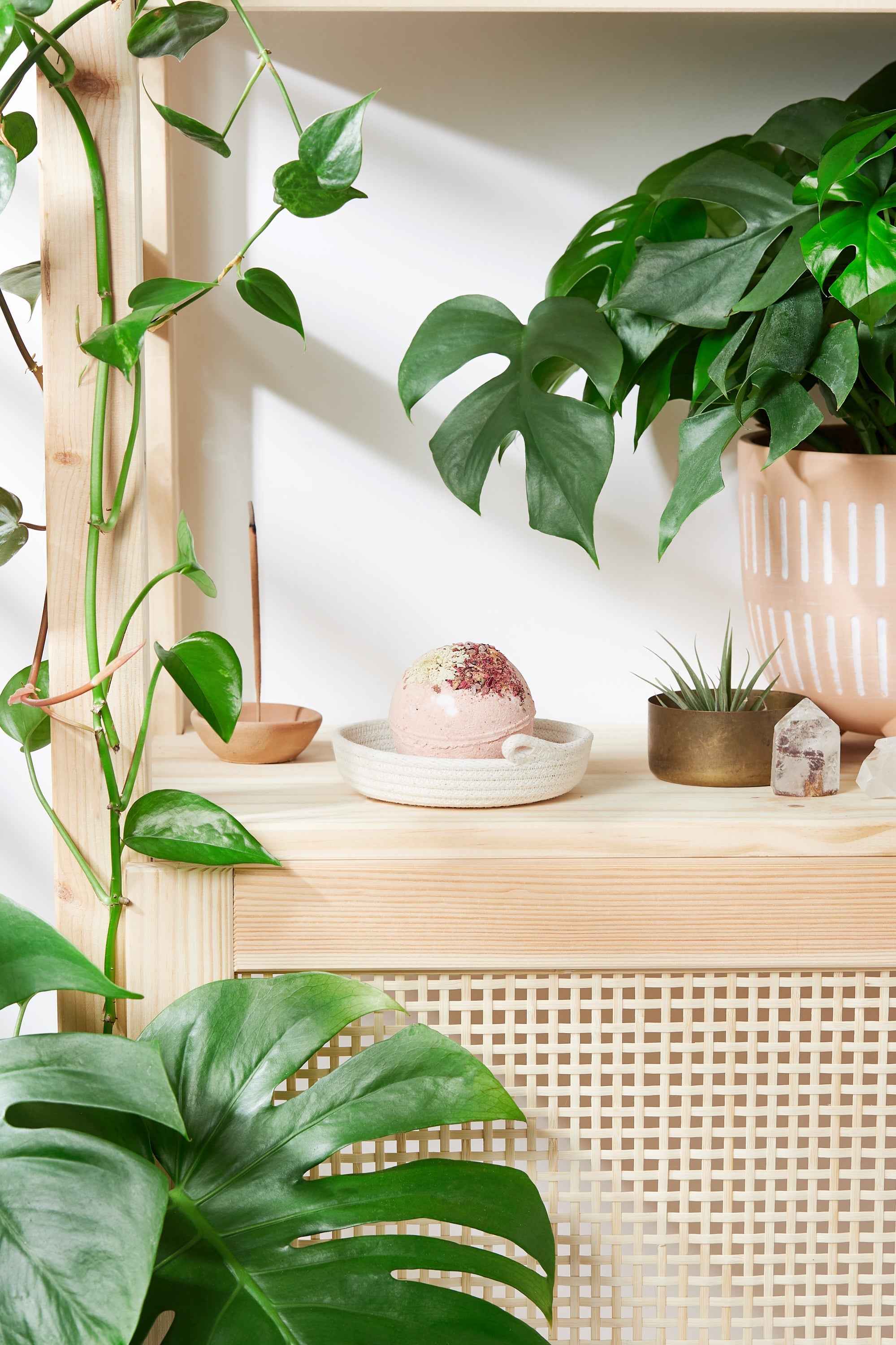 Organic Crystal Bath Bomb with Pure Essential Oils and Hidden Gemstone