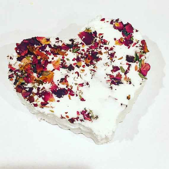 Rose Heart Organic Bath Bomb - Premium Organic Bath Bomb for Relaxation